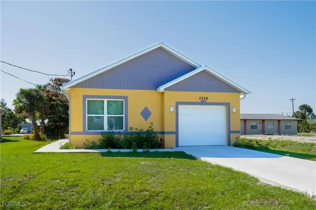 Schoolview Homes