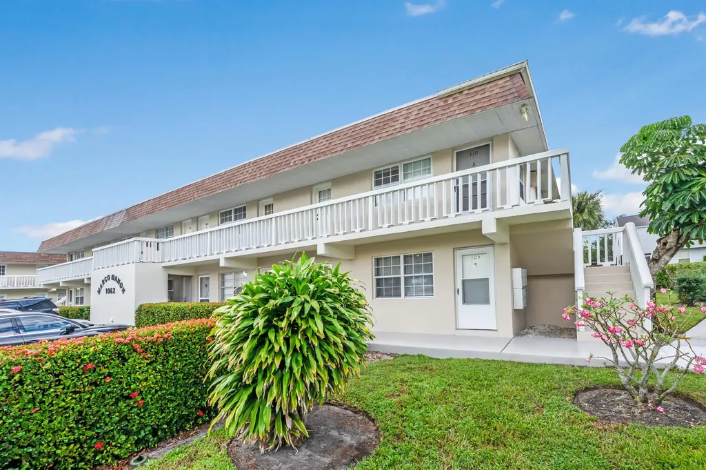 Marco Manor Club Condo