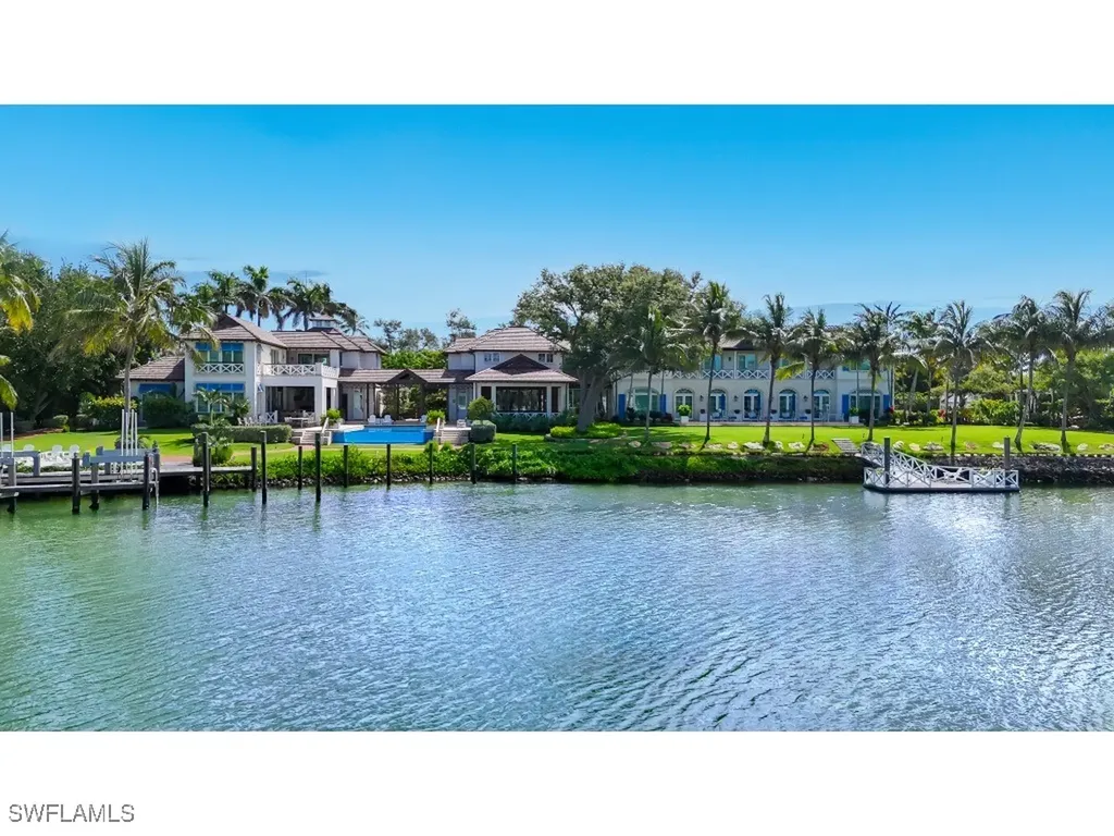 Beachfront Homes