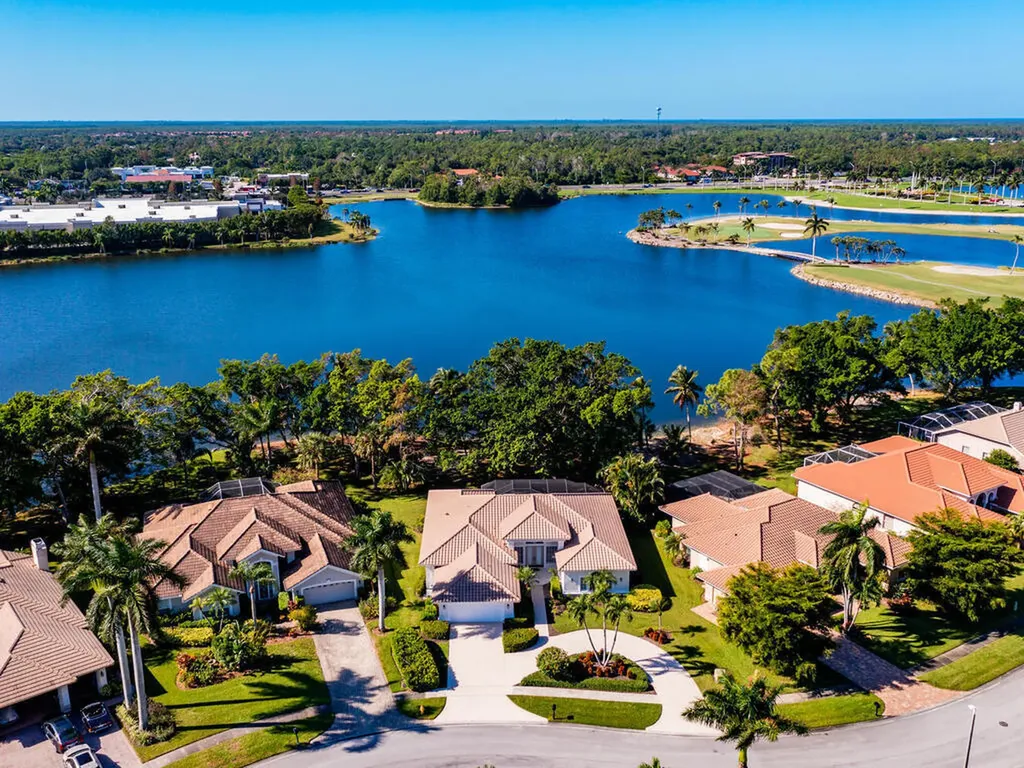 Pinnacle Cove