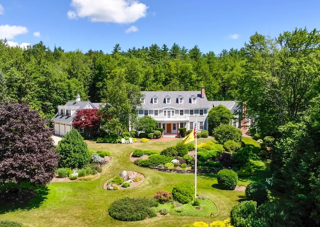 Homes with Acreage (5+ Acres)