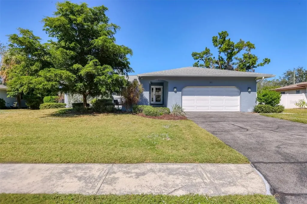 Listings for Ana Varone