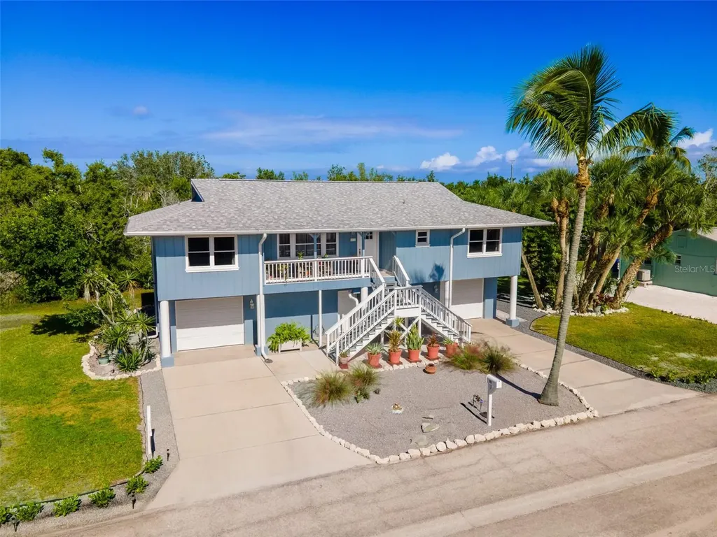 Listings for Angela Scott
