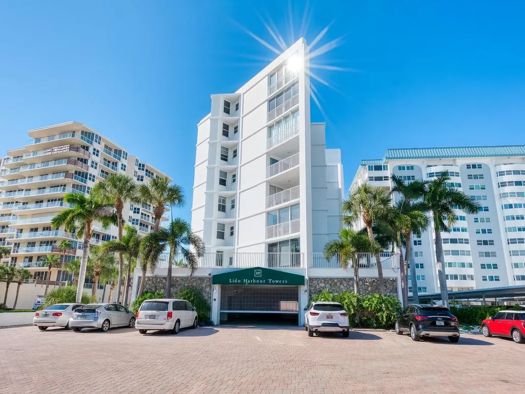 Listings for Debra Garrett