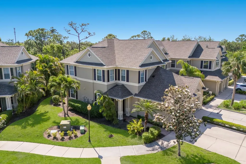 Listings for Tim Carney