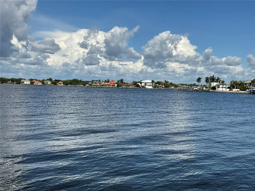 Spice Bay