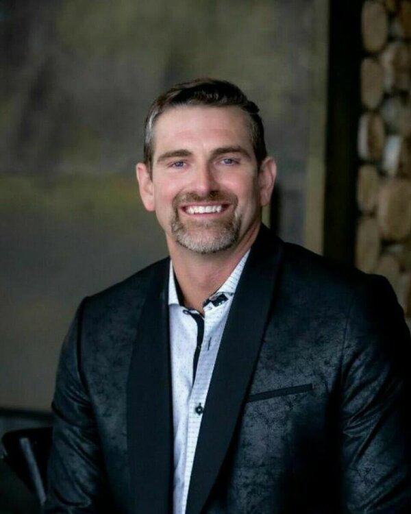 Sean Averill