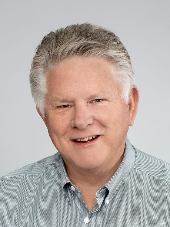 Greg Mackay