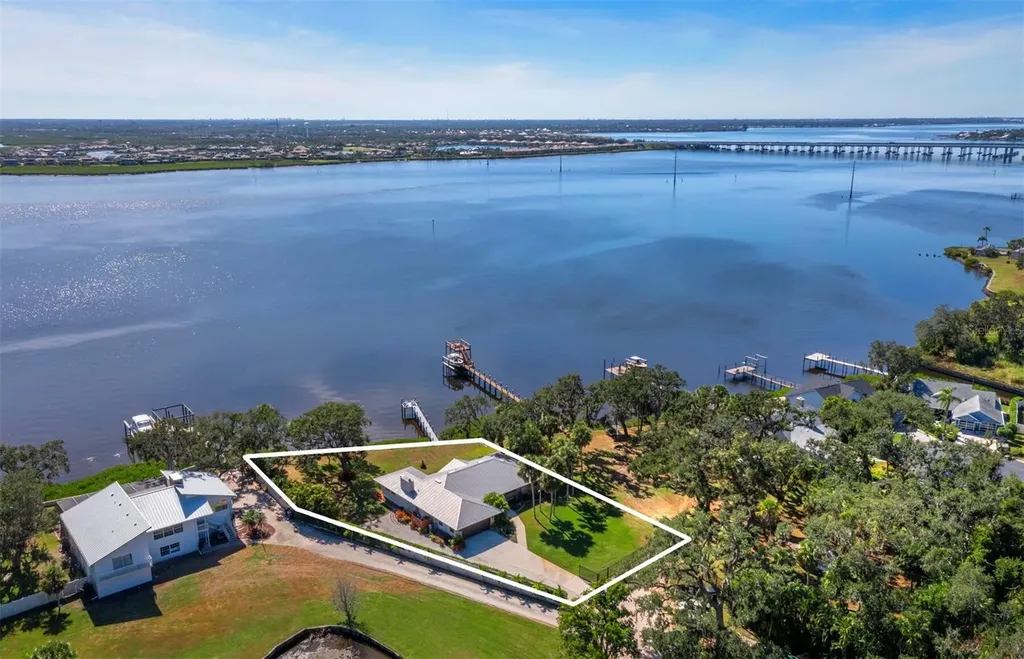 Listings for Kelsie Rokicki