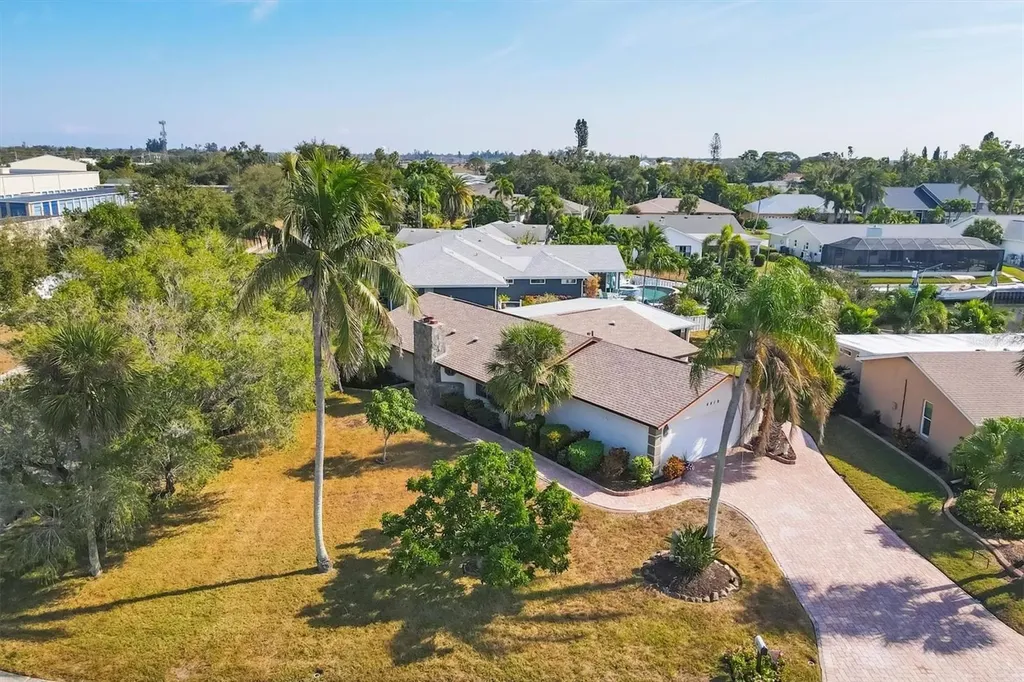 Listings for Rachel Penico