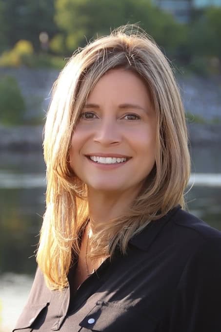 Renee Roy