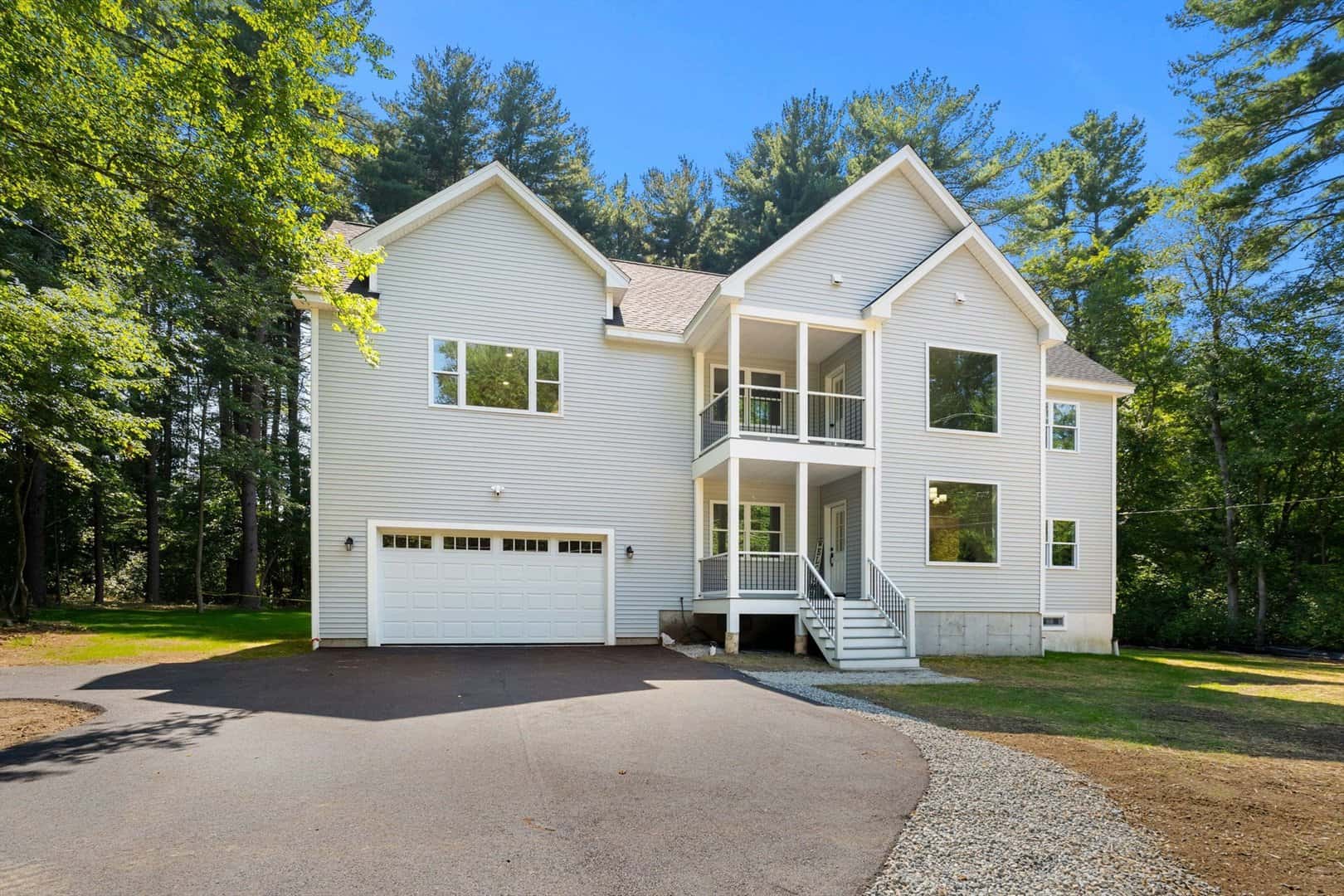 Homes with Garages