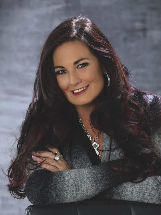 Teresa Leigh