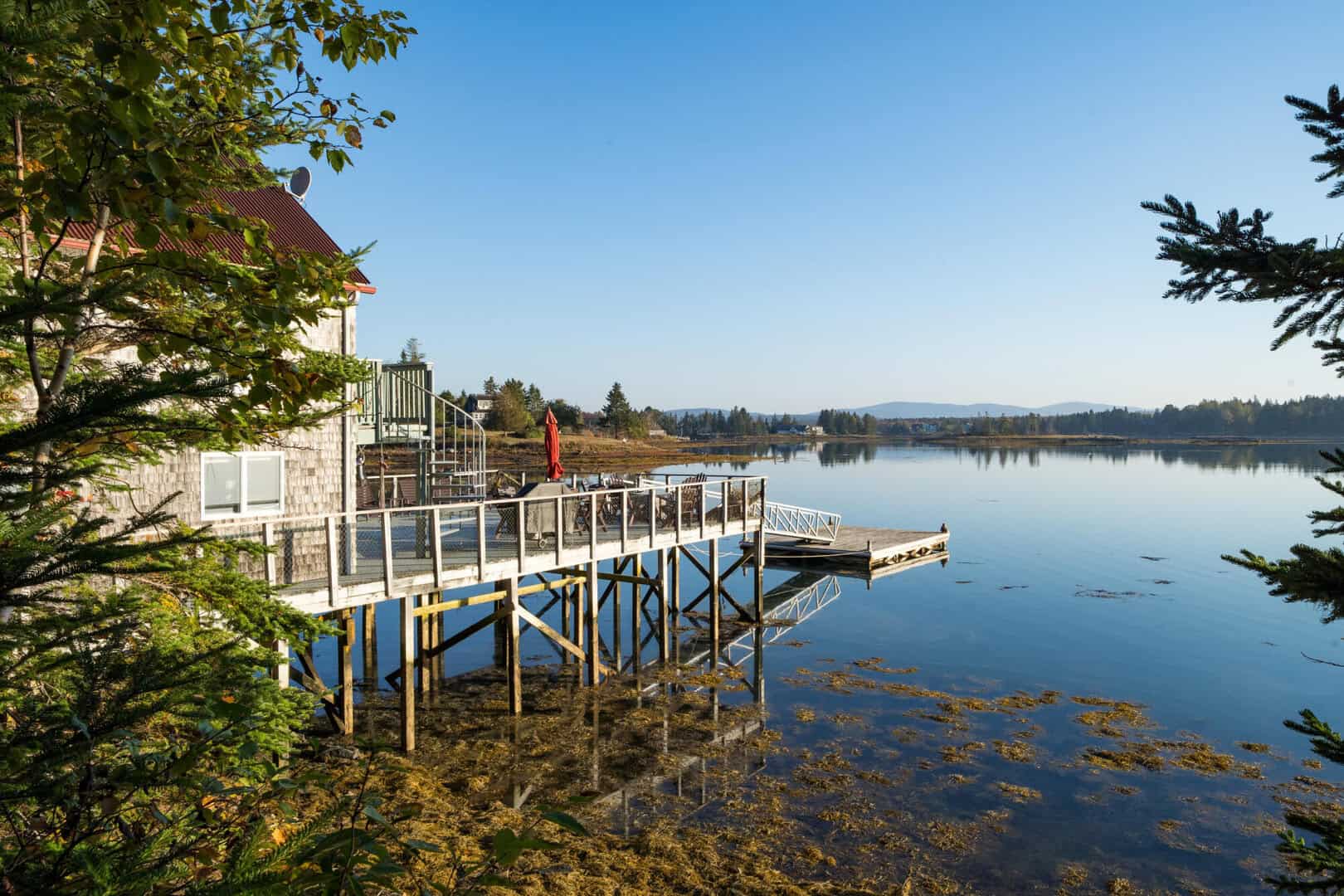 Listings for Swan Agency Private Brokerage Team