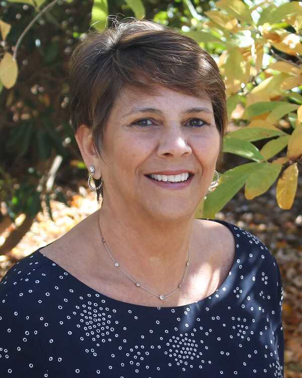 Paula Carter