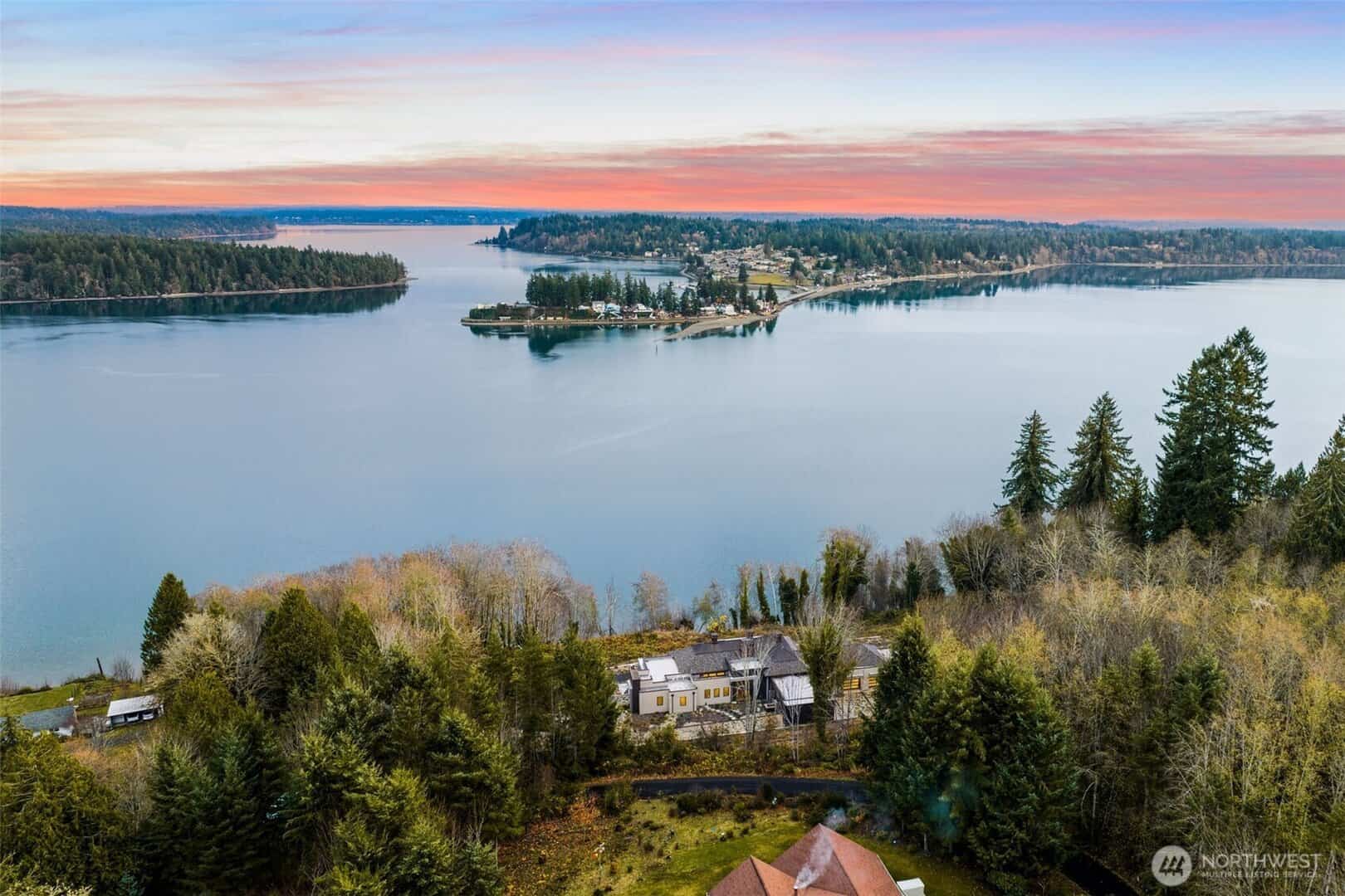 Shelton