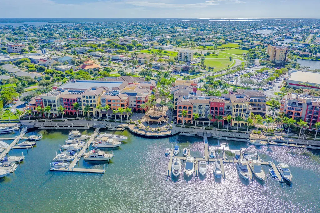 Esplanade Marina