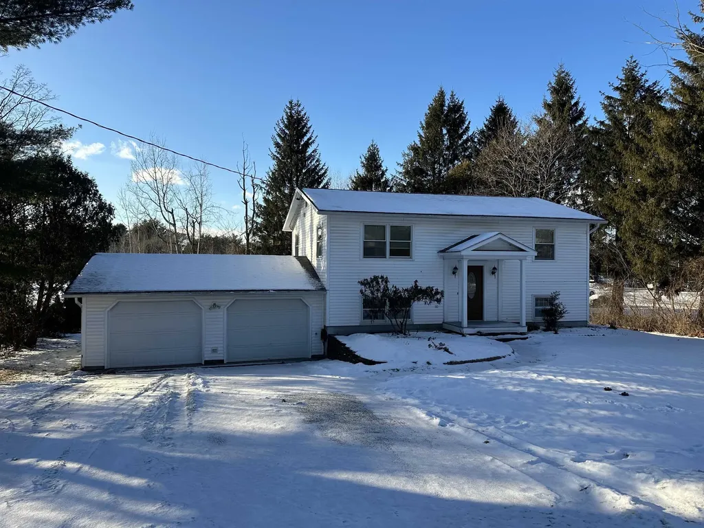 Listings for Benton Mitchell 