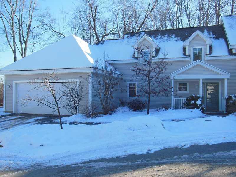 Condos / Townhomes