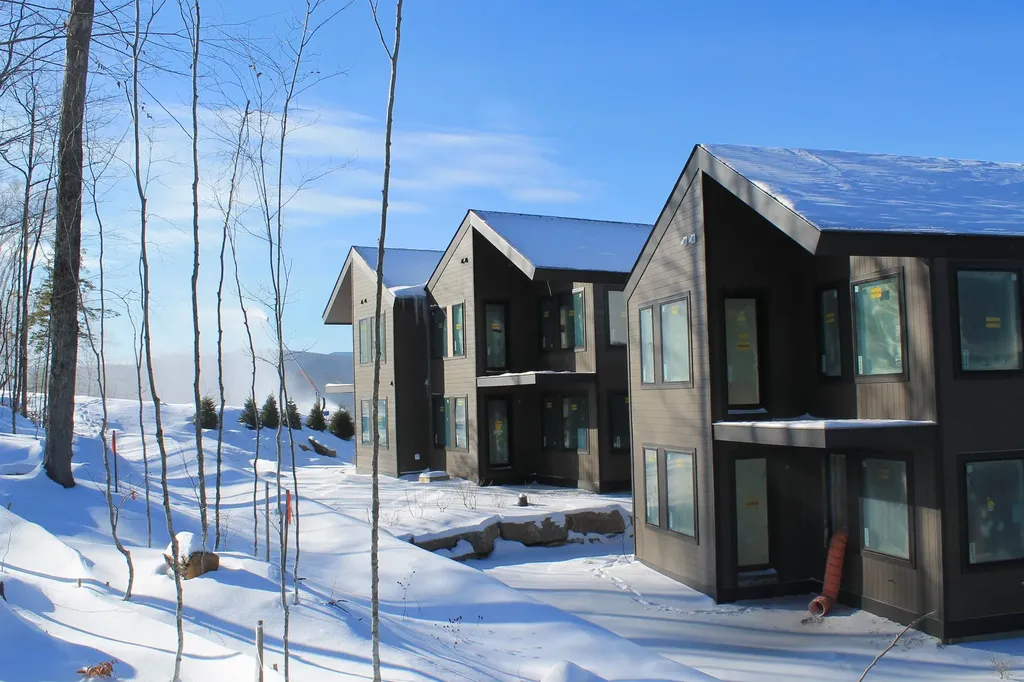 Pending Listings in Lincoln & Woodstock