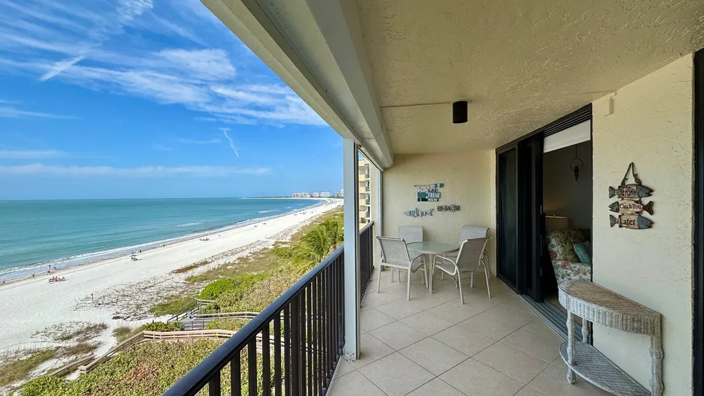 Sea Winds Of Marco A Condo