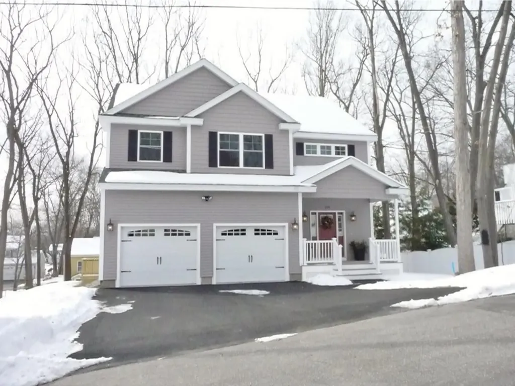 Rentals with 4+ Bedrooms in Southern New Hampshire