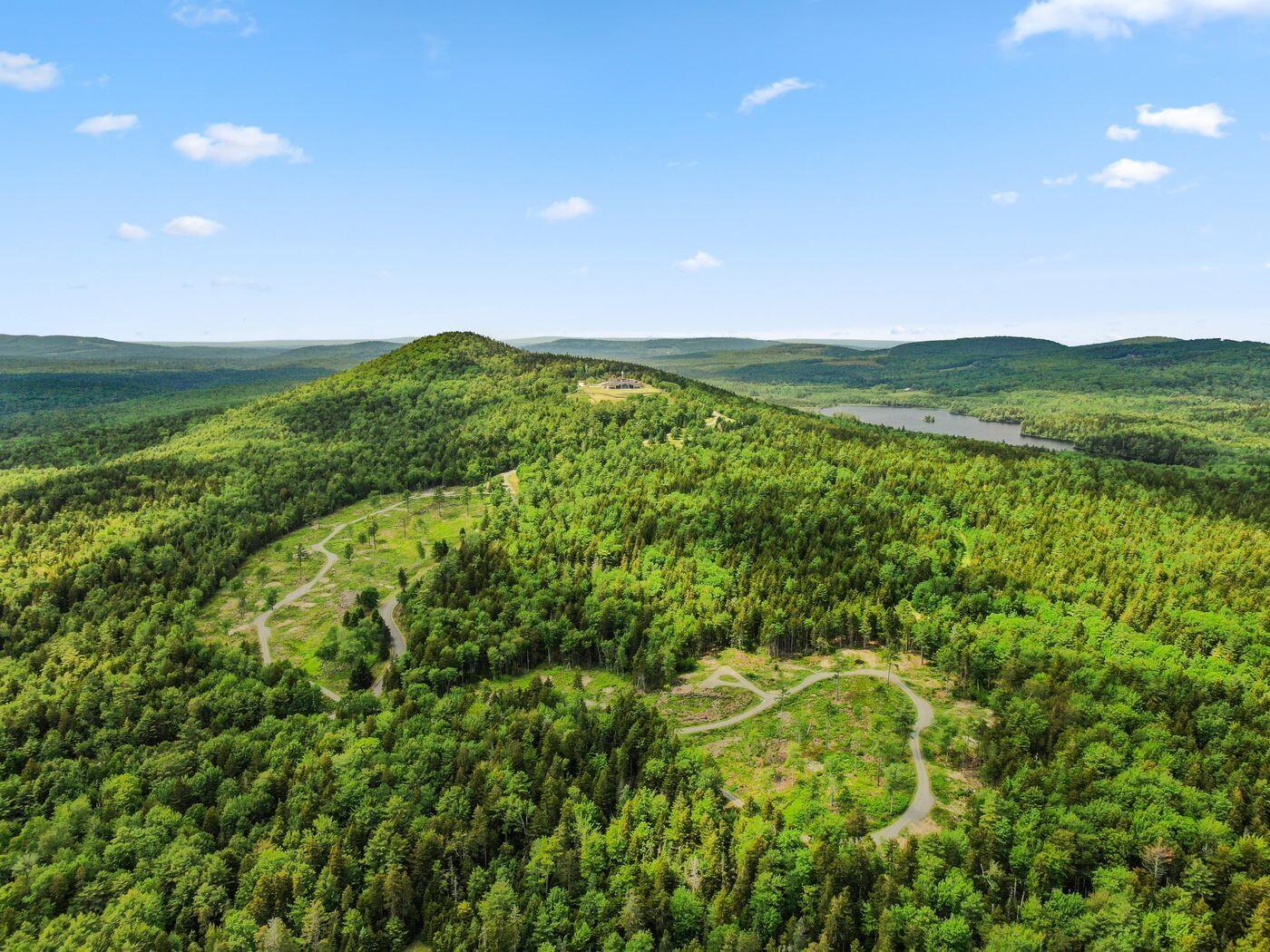 Active Listings in Northport ME