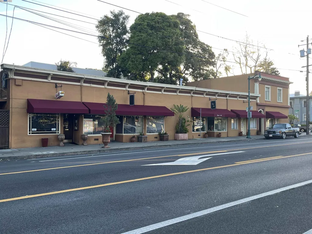 Central Alameda