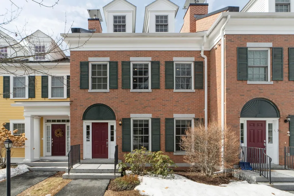 Condos for Sale in Norwich VT