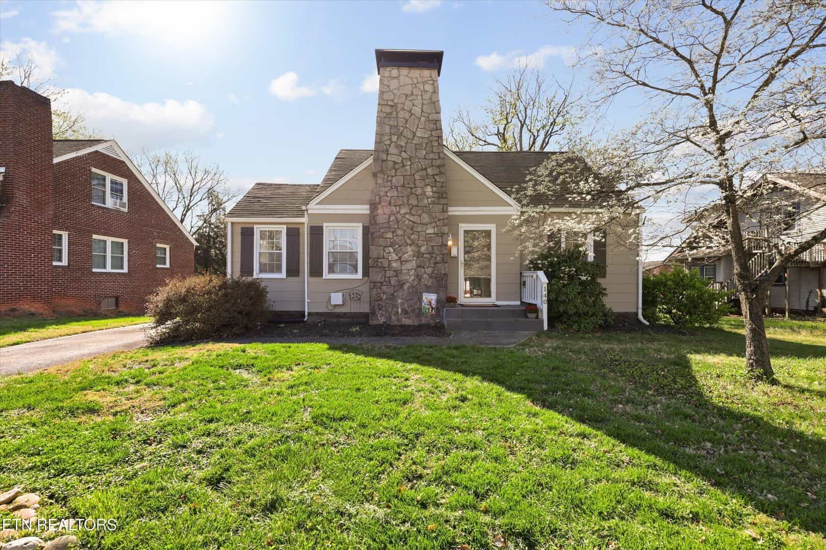 Listings for Karen Callaway