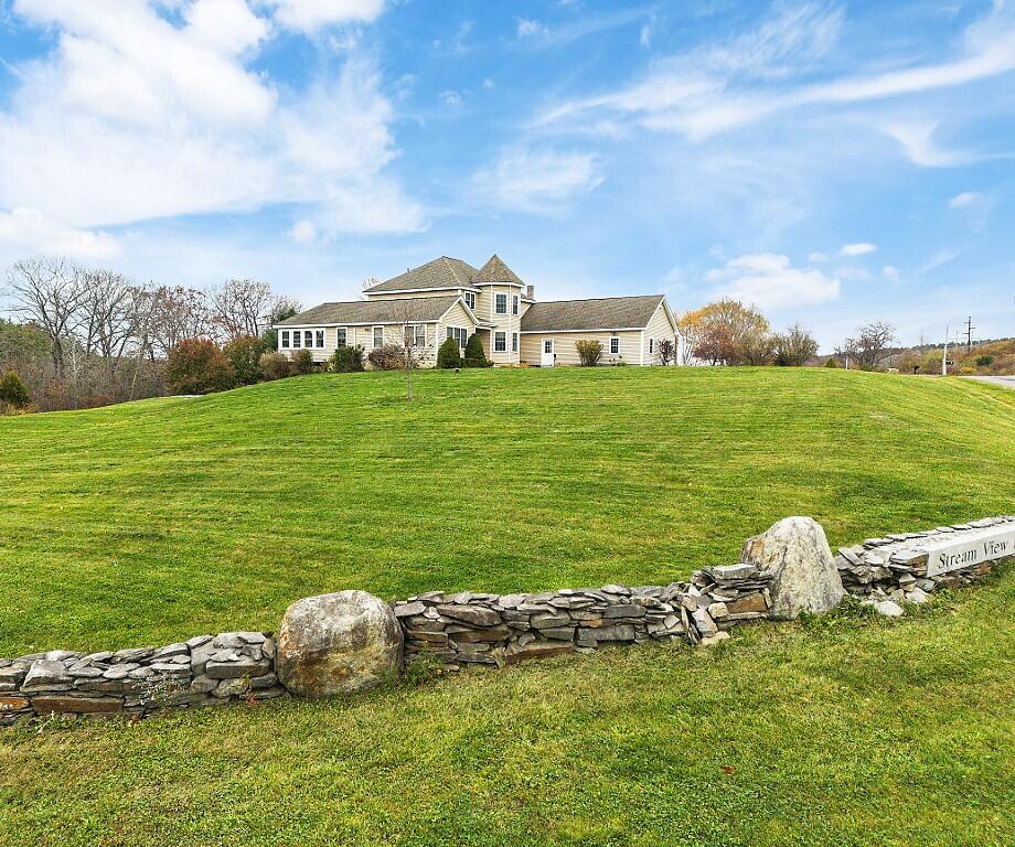 Pending & Active Waterfront Properties in Waterville