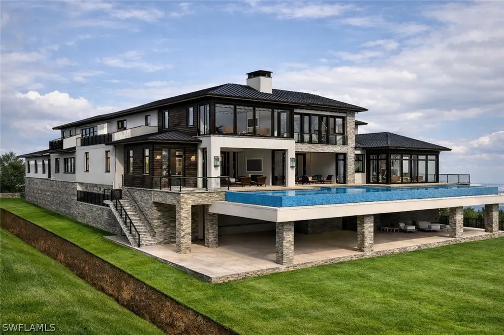 Aqualane Shores