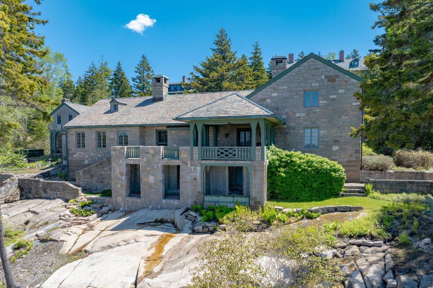 Mountain View Homes