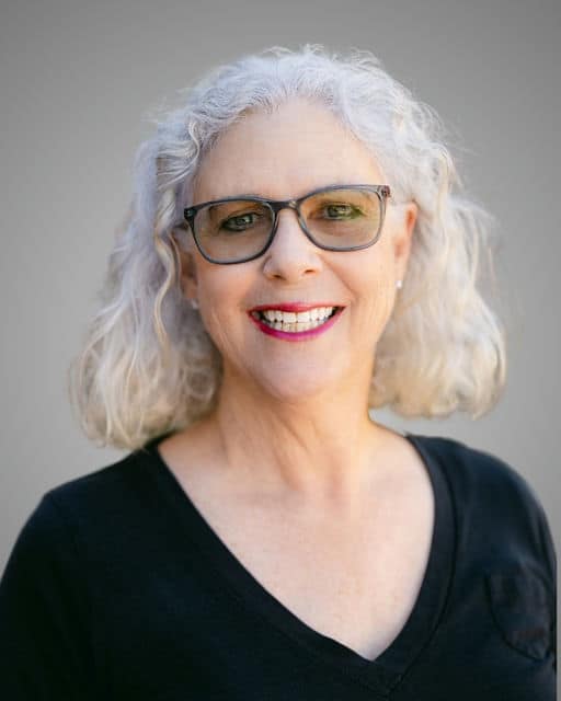 Jennifer Thomas