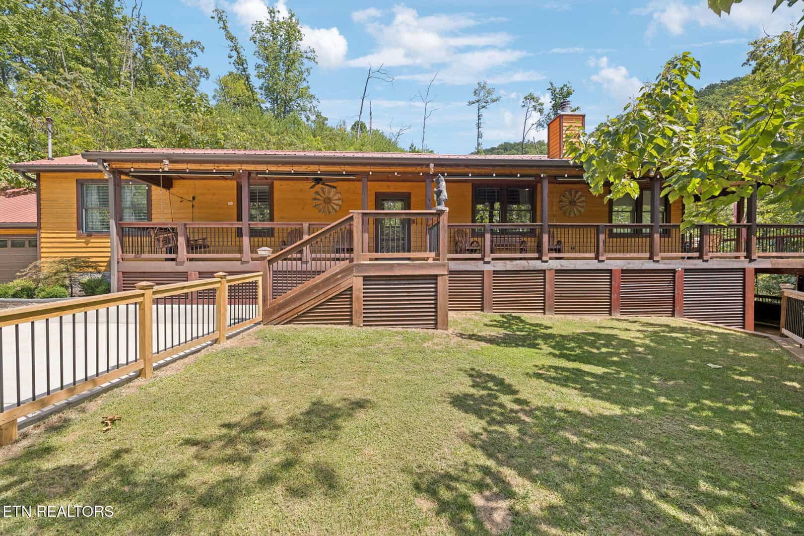 Listings for Kristen McAllister