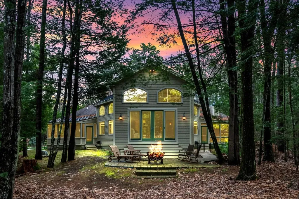 Waterfront Homes