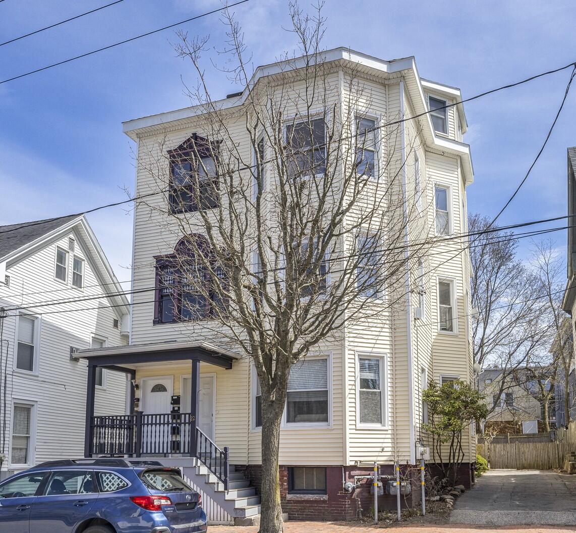 Townhomes & Condos with Garden Amenities