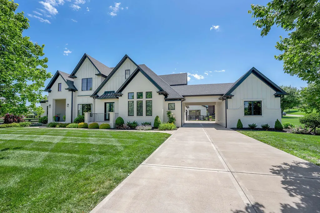 Listings for Richard Flora