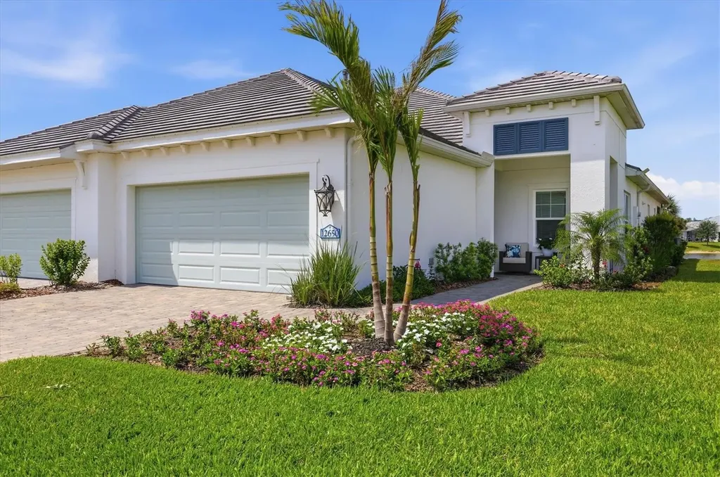 Listings for Lizabeth Slavik