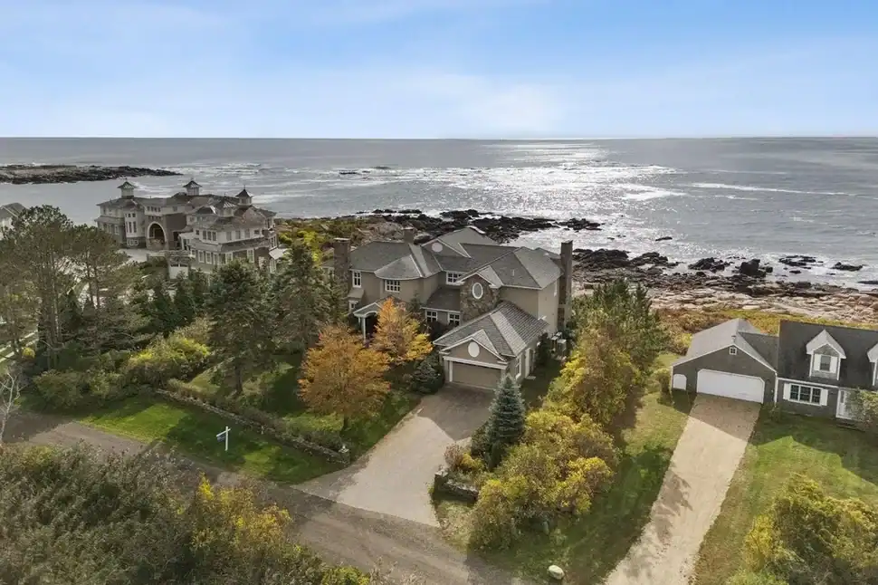 Homes by Feature