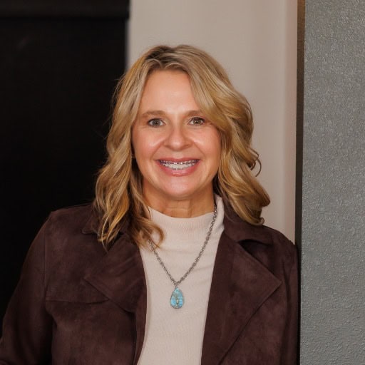 Bobbie Jo Roth