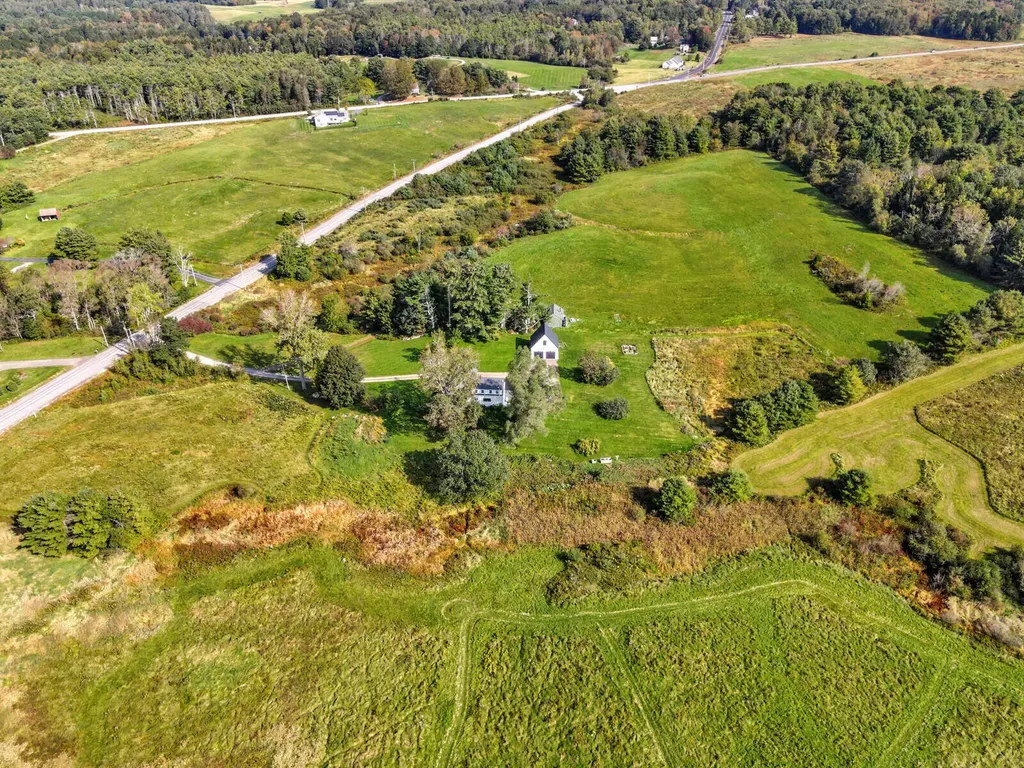 Land / Lots 