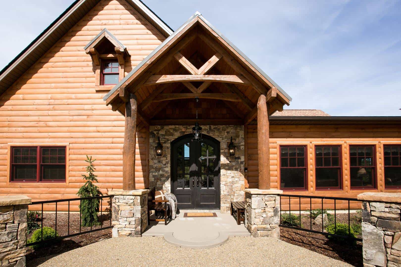 Luxury Log Homes