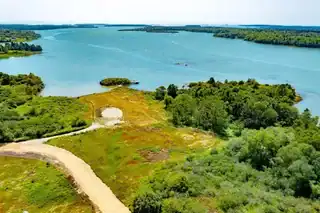 Land