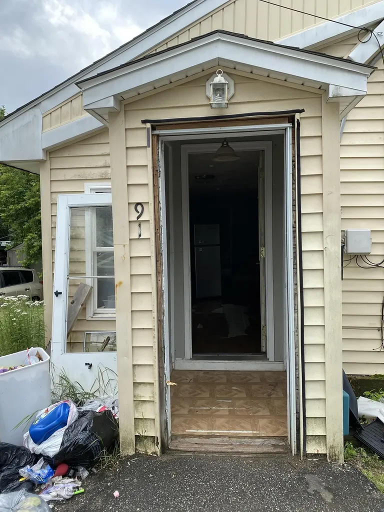 Homes Under $200k in Franklin