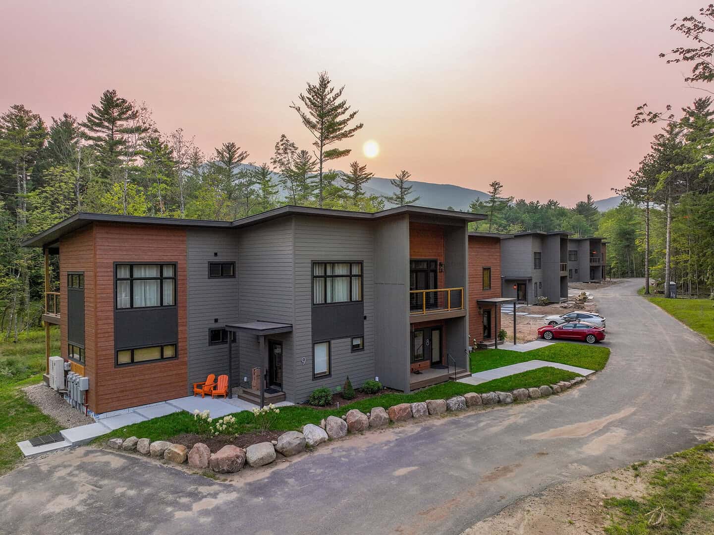 Condos / Townhomes