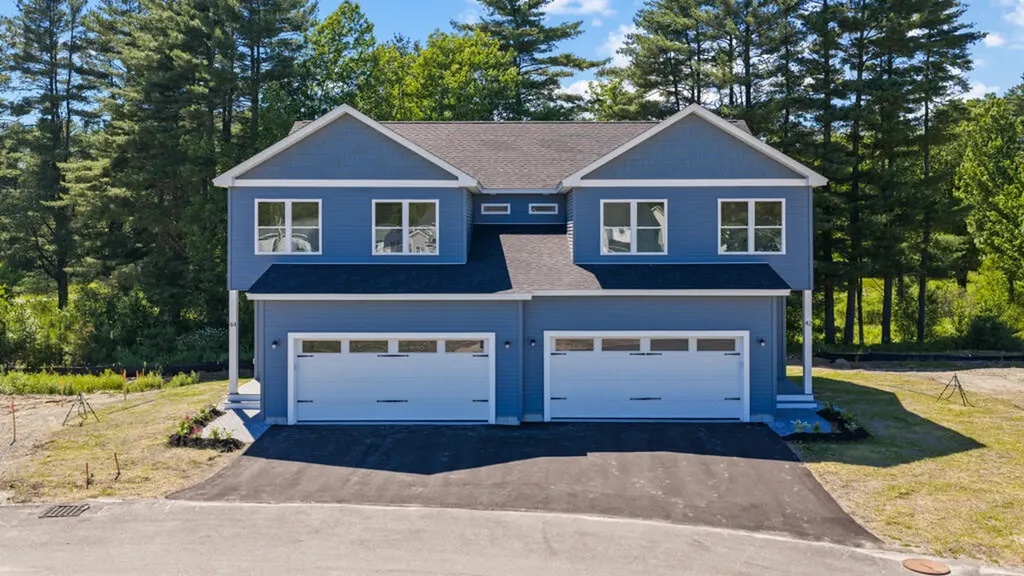 Listings for Monique Violette