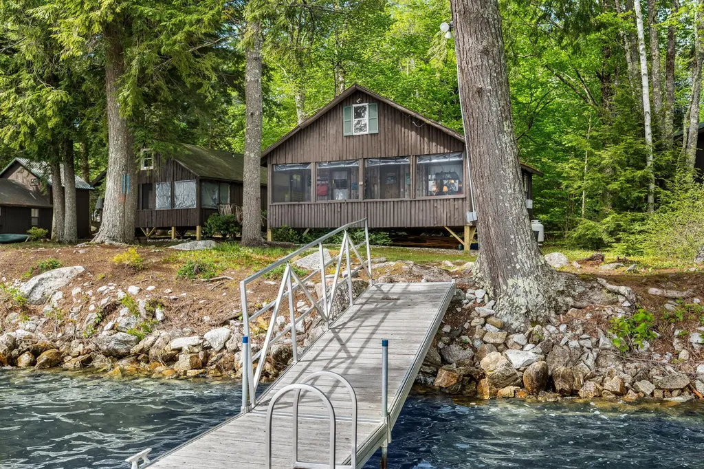 Great Pond Condos