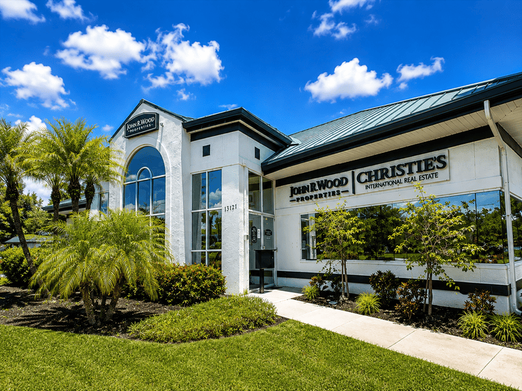 Fort Myers University