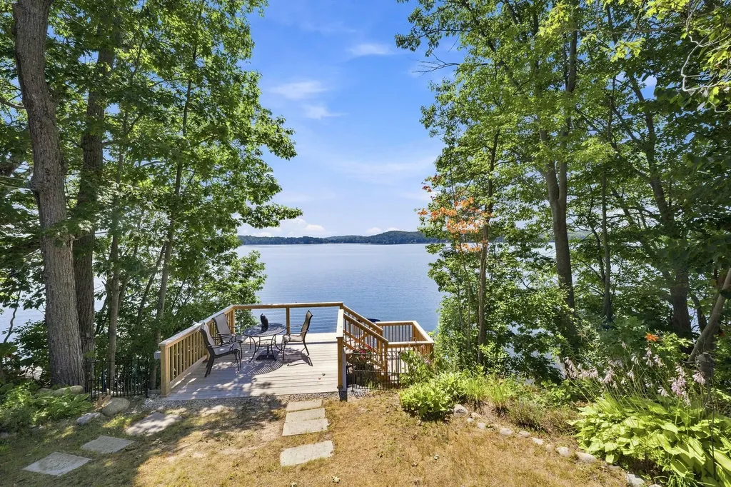 Listings for Erick Brunelle